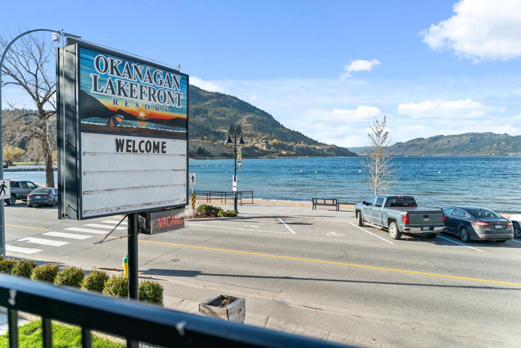 Okanagan Lakefront Resort 펜틱턴 외부 사진