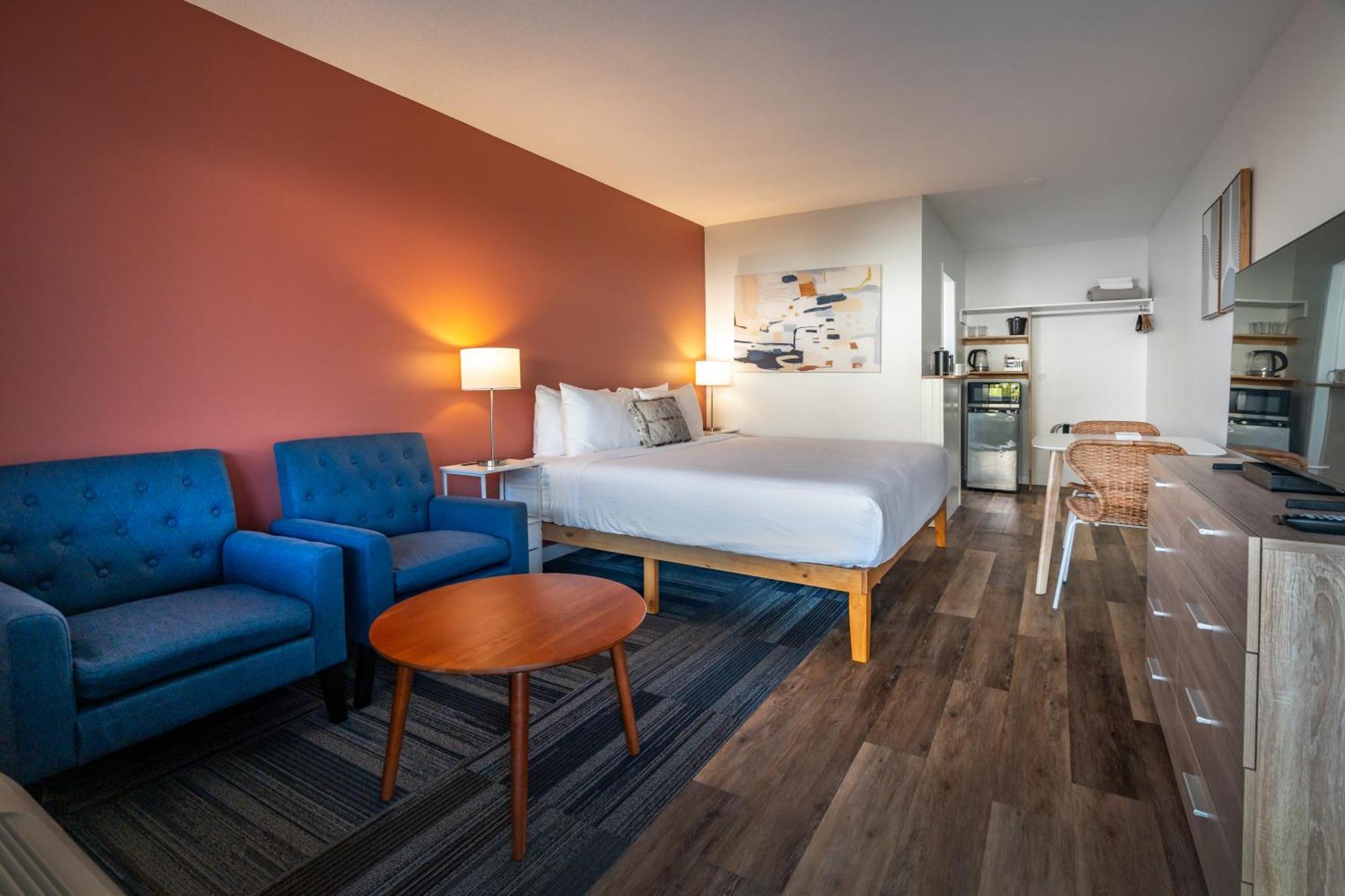 Okanagan Lakefront Resort 펜틱턴 외부 사진